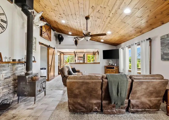 Zebra Ranch 16-guest Compound Mtn Vuspapkl Bal