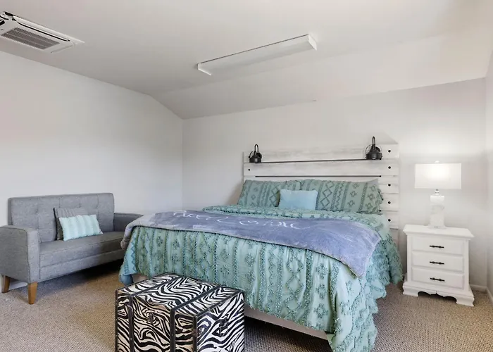 Zebra Ranch 16-guest Compound Mtn Vuspapkl Bal Villa